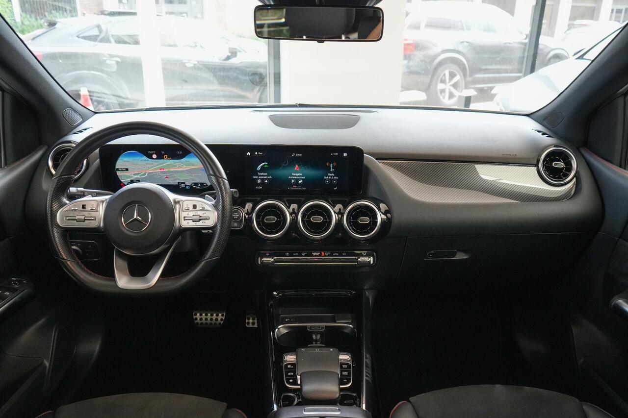 Mercedes-Benz B-KLASSE 200 Business Solution AMG | PANO | FULL