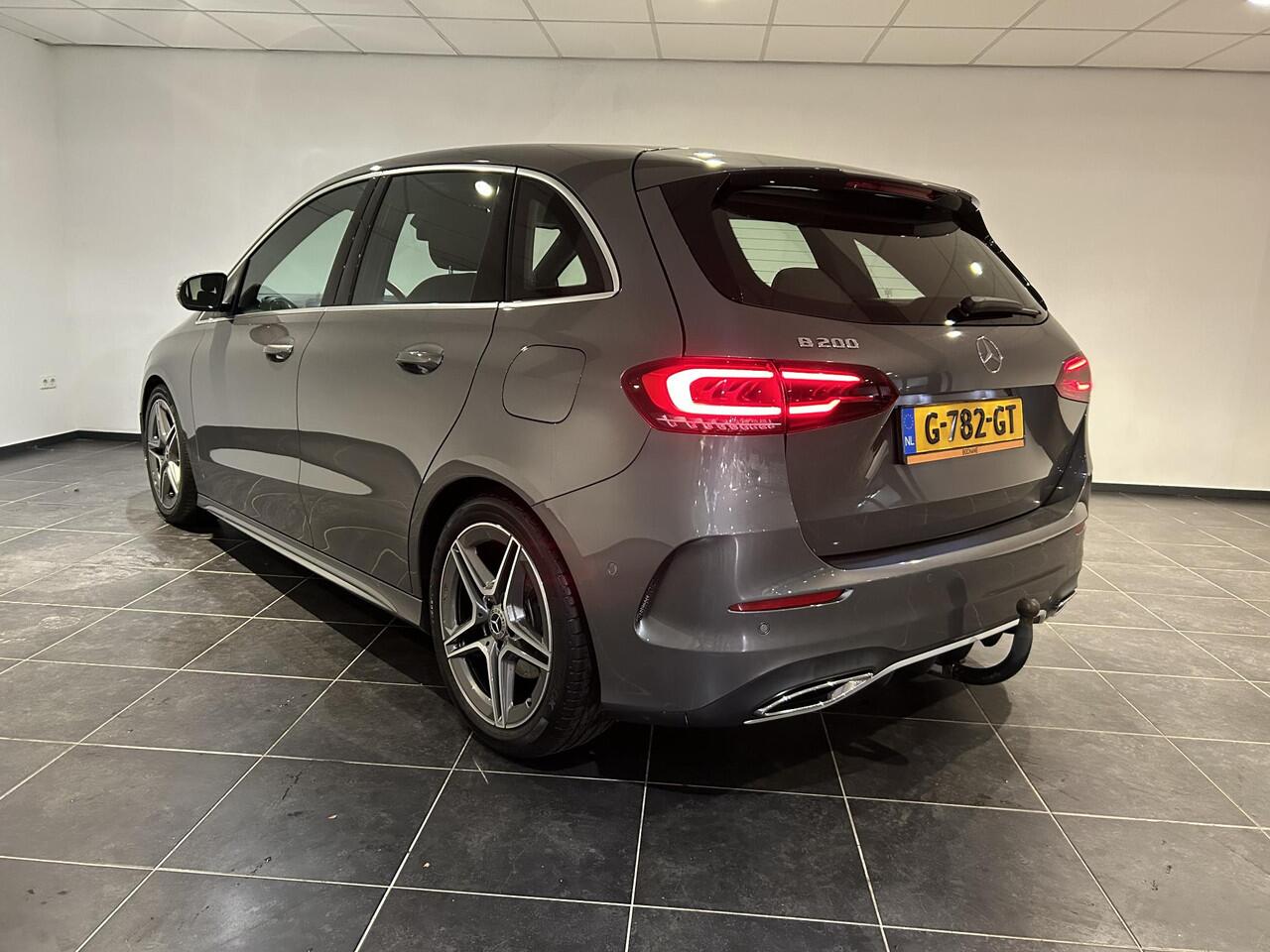 Mercedes-Benz B-KLASSE 200 Business Solution AMG | Trekhaak | Stoelverwarming | Navigatie | Achteruitrijcamera