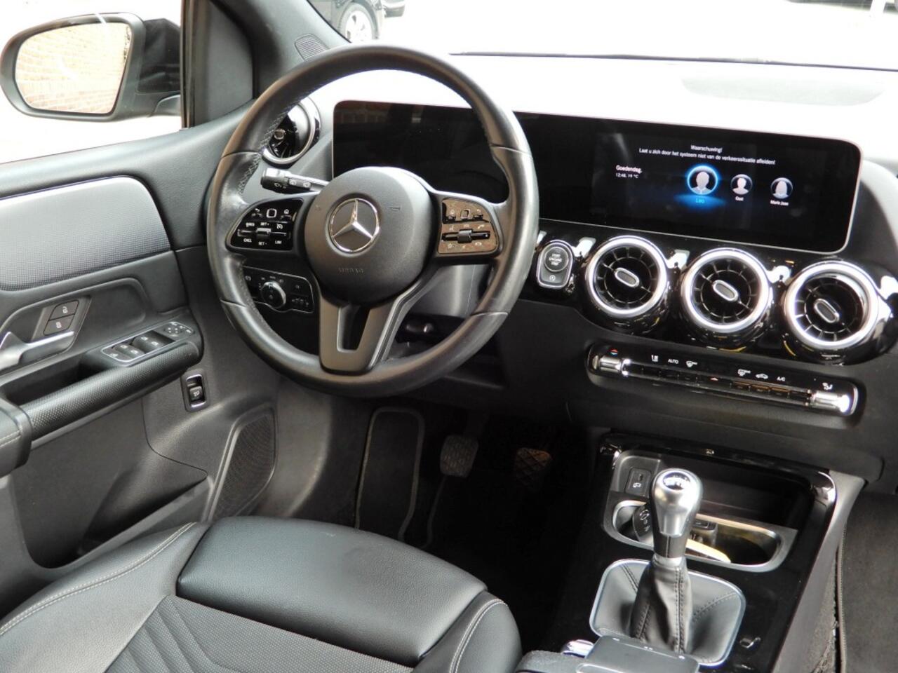 Mercedes-Benz B-KLASSE 180 PREMIUM