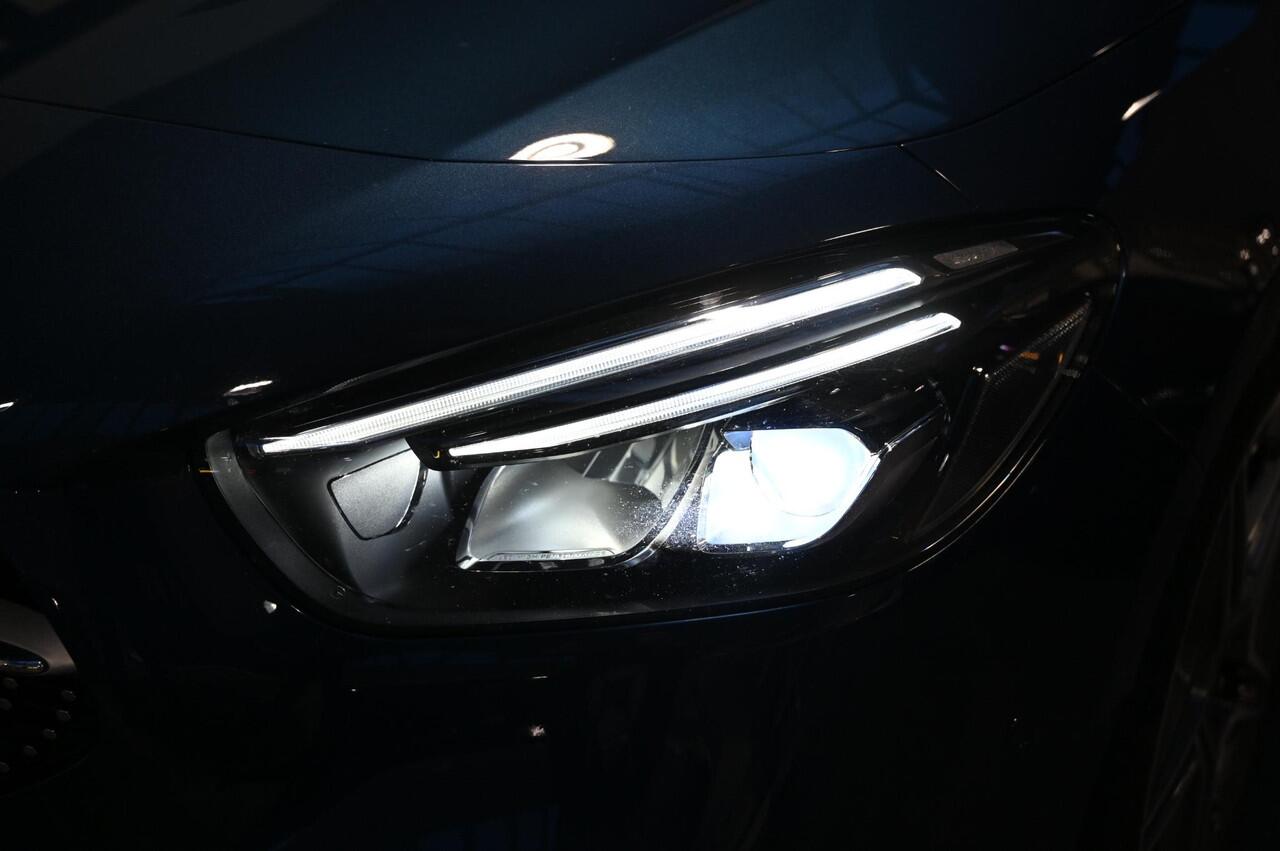 Mercedes-Benz B-KLASSE 200 Business Solution AMG *Trekhaak* *Dealeronderhouden* *All-in prijs*