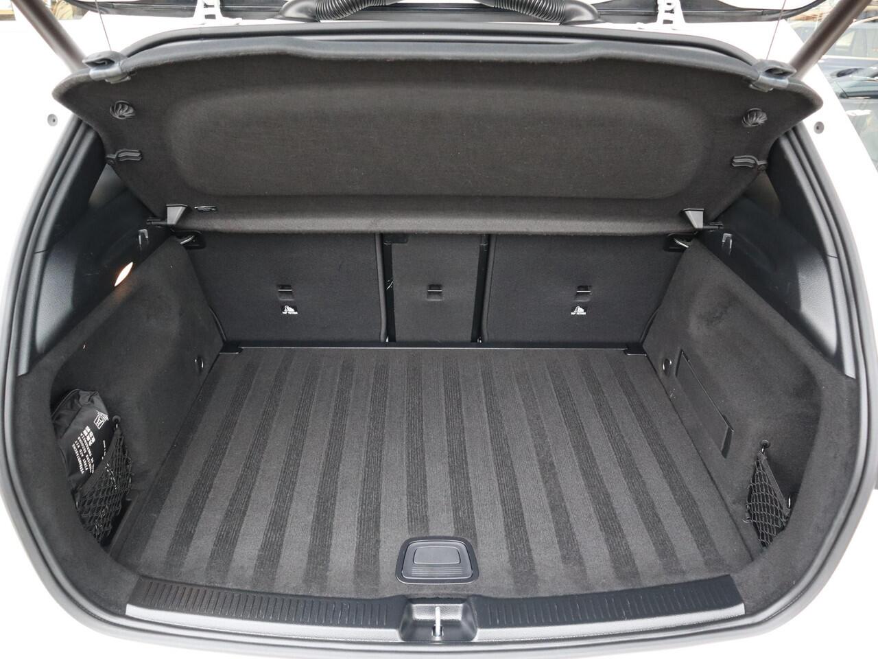 Mercedes-Benz B-KLASSE 180 Premium