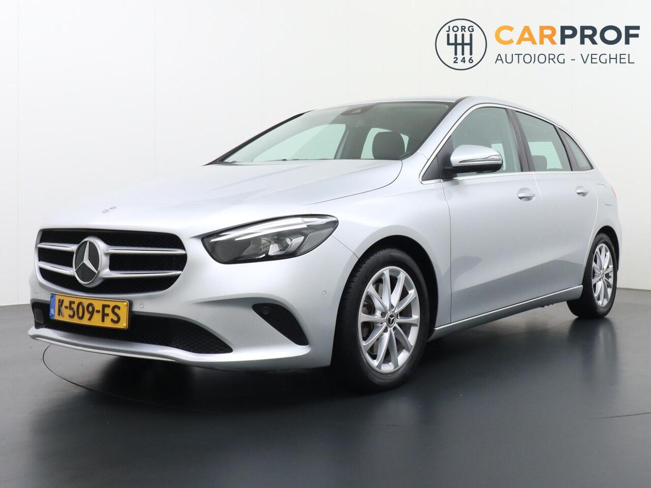 Mercedes-Benz B-KLASSE 220 4MATIC 4WD Camera Trekhaak 1800 KG!