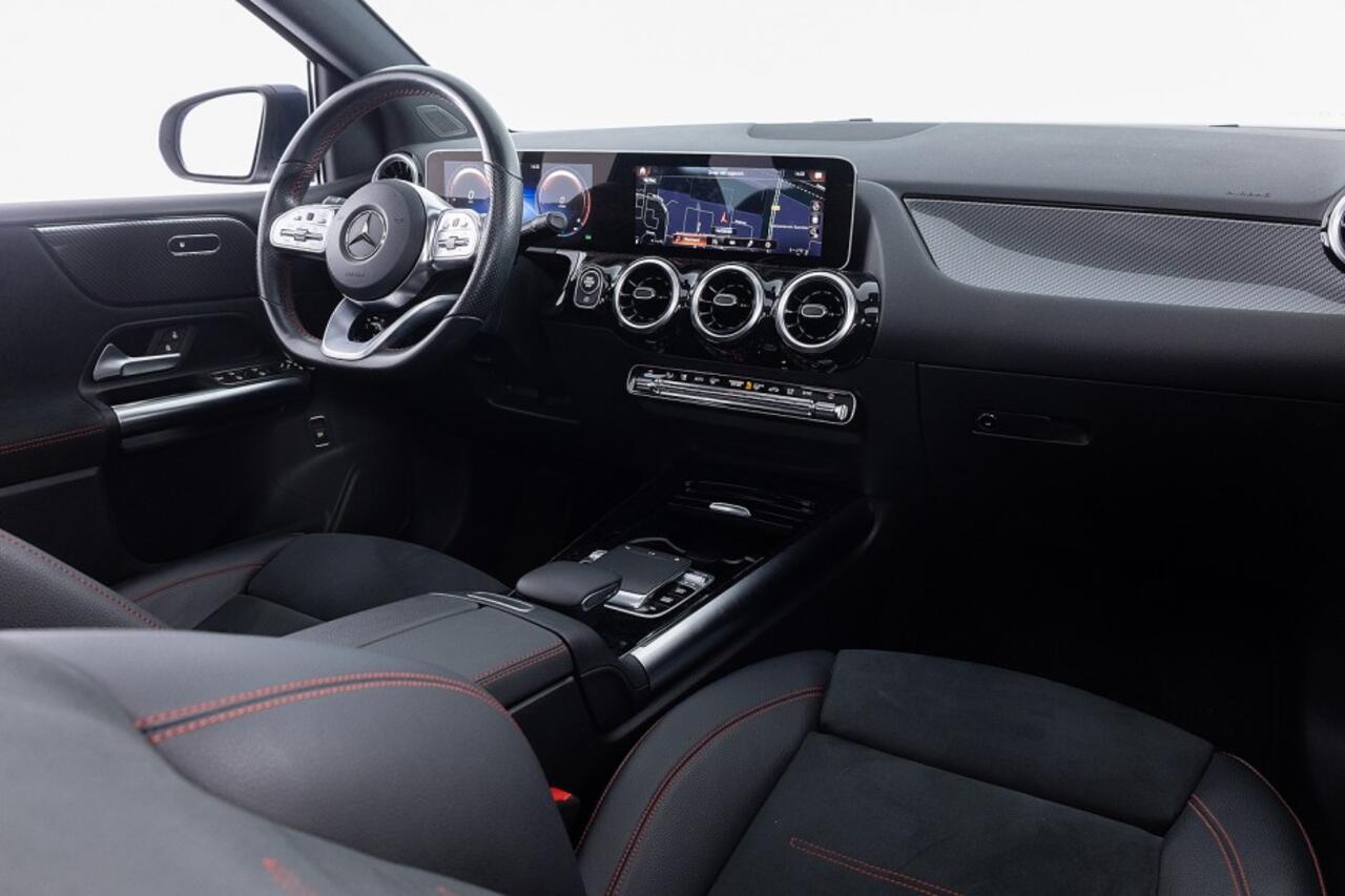 Mercedes-Benz B-KLASSE 180 Business Solution AMG | PANORAMADAK | Full LED