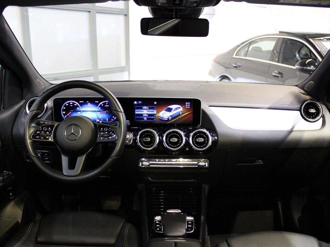 Mercedes-Benz B-KLASSE 180 Business Solution Plus Panorama dak