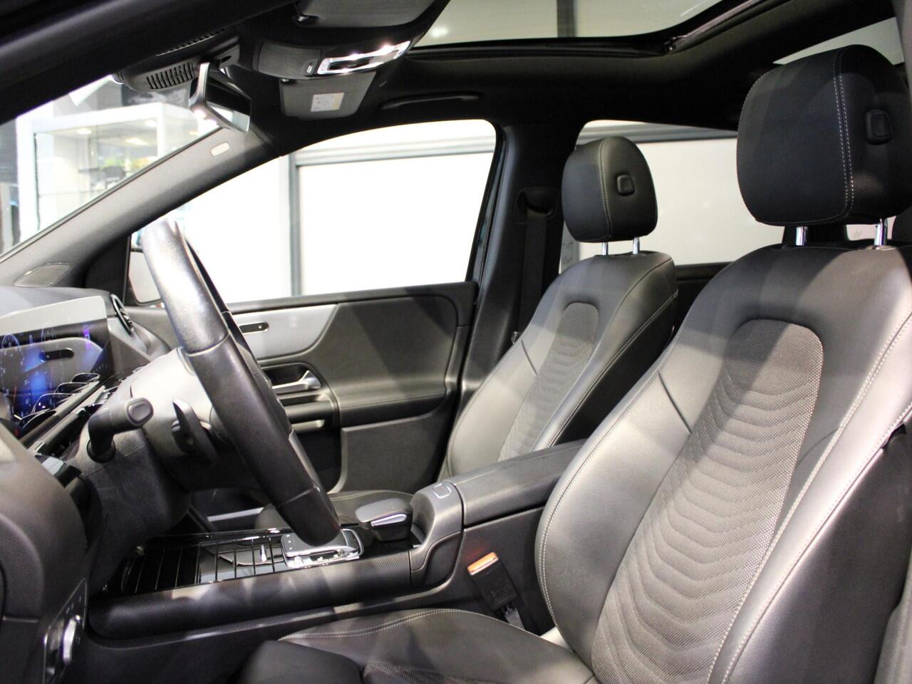 Mercedes-Benz B-KLASSE 180 Business Solution Plus Panorama dak