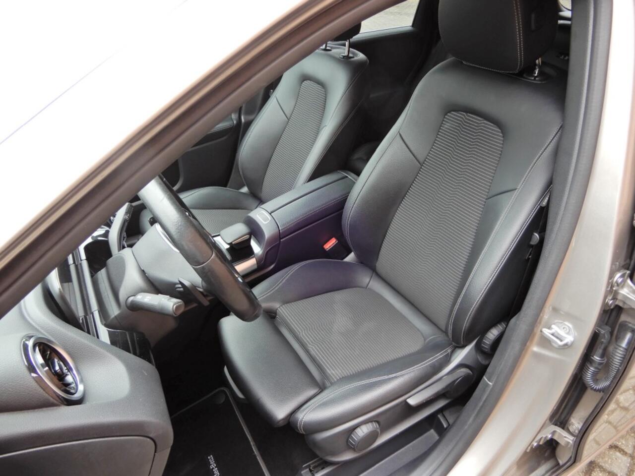 Mercedes-Benz B-KLASSE 200 BUSINESS SOLUTION AMG automaat