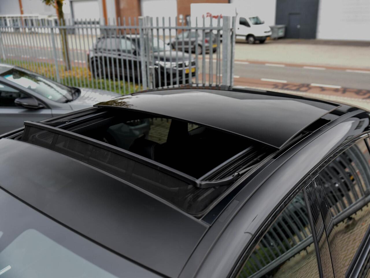 Mercedes-Benz B-KLASSE 250 e Business Solution AMG Limited / Panoramadak / Matrix / Rondomzicht camera