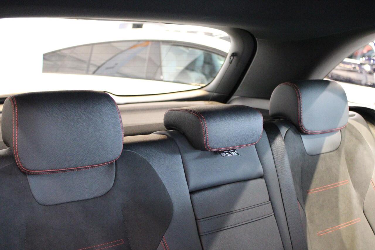 Mercedes-Benz B-KLASSE 180 Business Solution AMG Or. NL auto | Dealer onderhouden