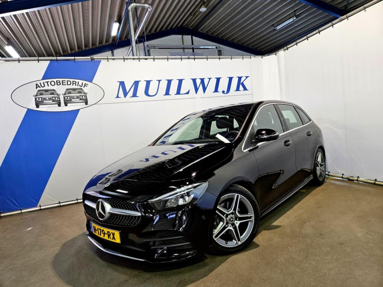 Mercedes-Benz B-KLASSE 180 Business Solution AMG / Widescreen / NL Auto