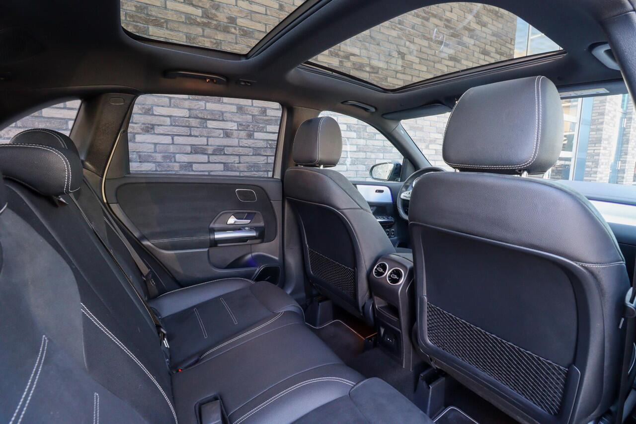 Mercedes-Benz B-KLASSE 250 e Premium AMG | PHEV | Panoramadak | Adaptieve cruise | Rijklaarprijs - incl.garantie