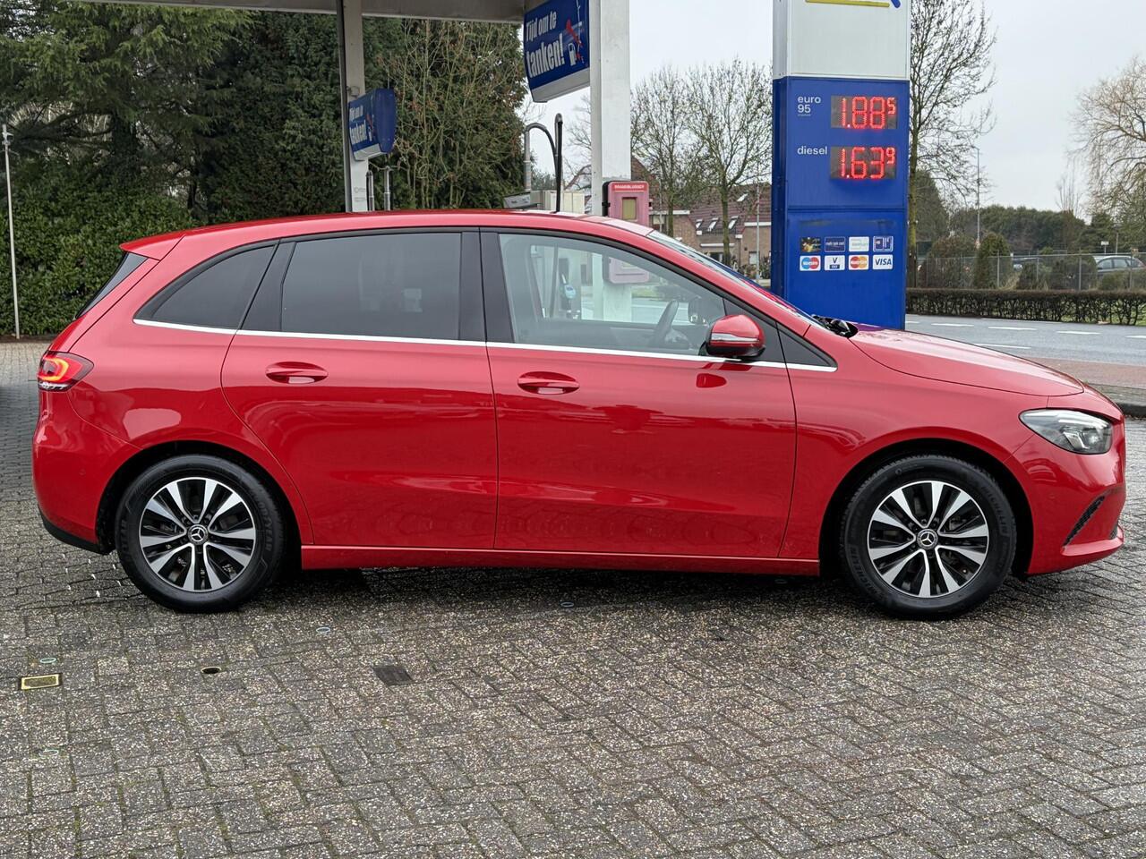 Mercedes-Benz B-KLASSE 180 Business Solution NAVI | KLIMA | CAMERA | BOVAG !!