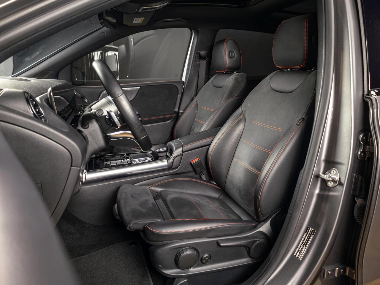 Mercedes-Benz B-KLASSE 180 Business Solution AMG Panorama dak