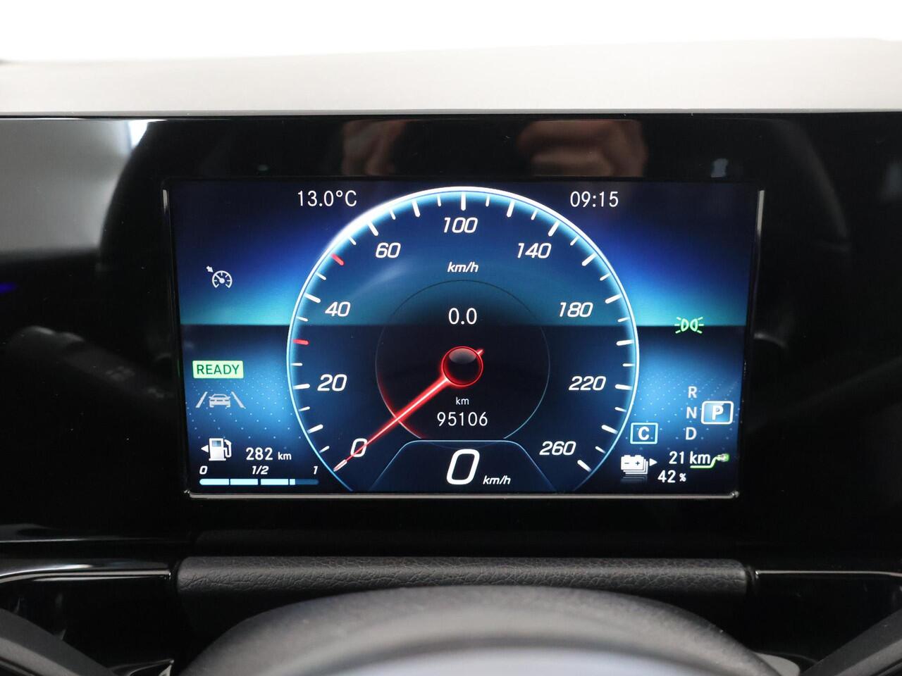 Mercedes-Benz B-KLASSE 250 e AMG Line | Night pakket | Stoelverwarming | Sfeerverlichting |