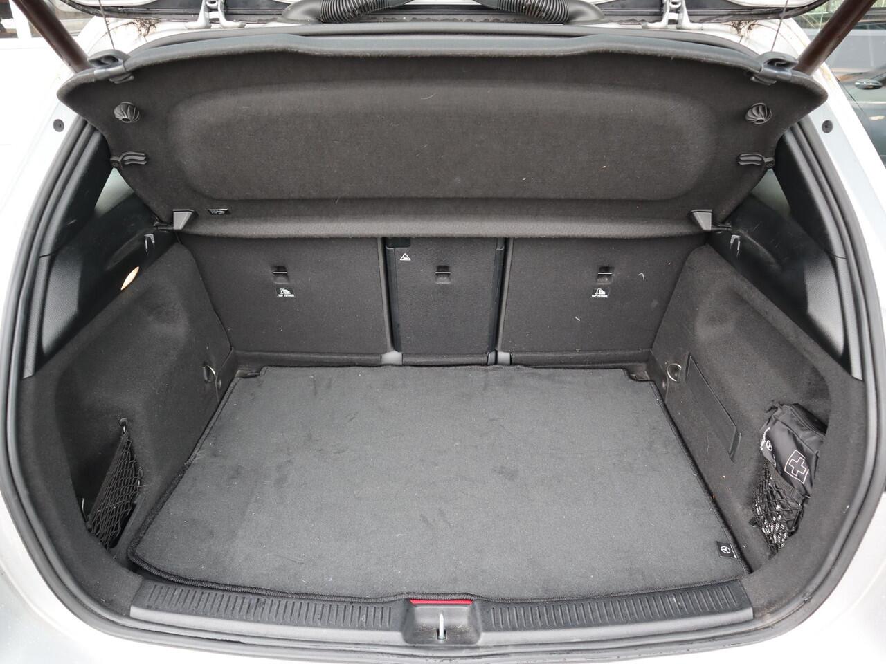 Mercedes-Benz B-KLASSE 250 e Business Solution Luxury Limited