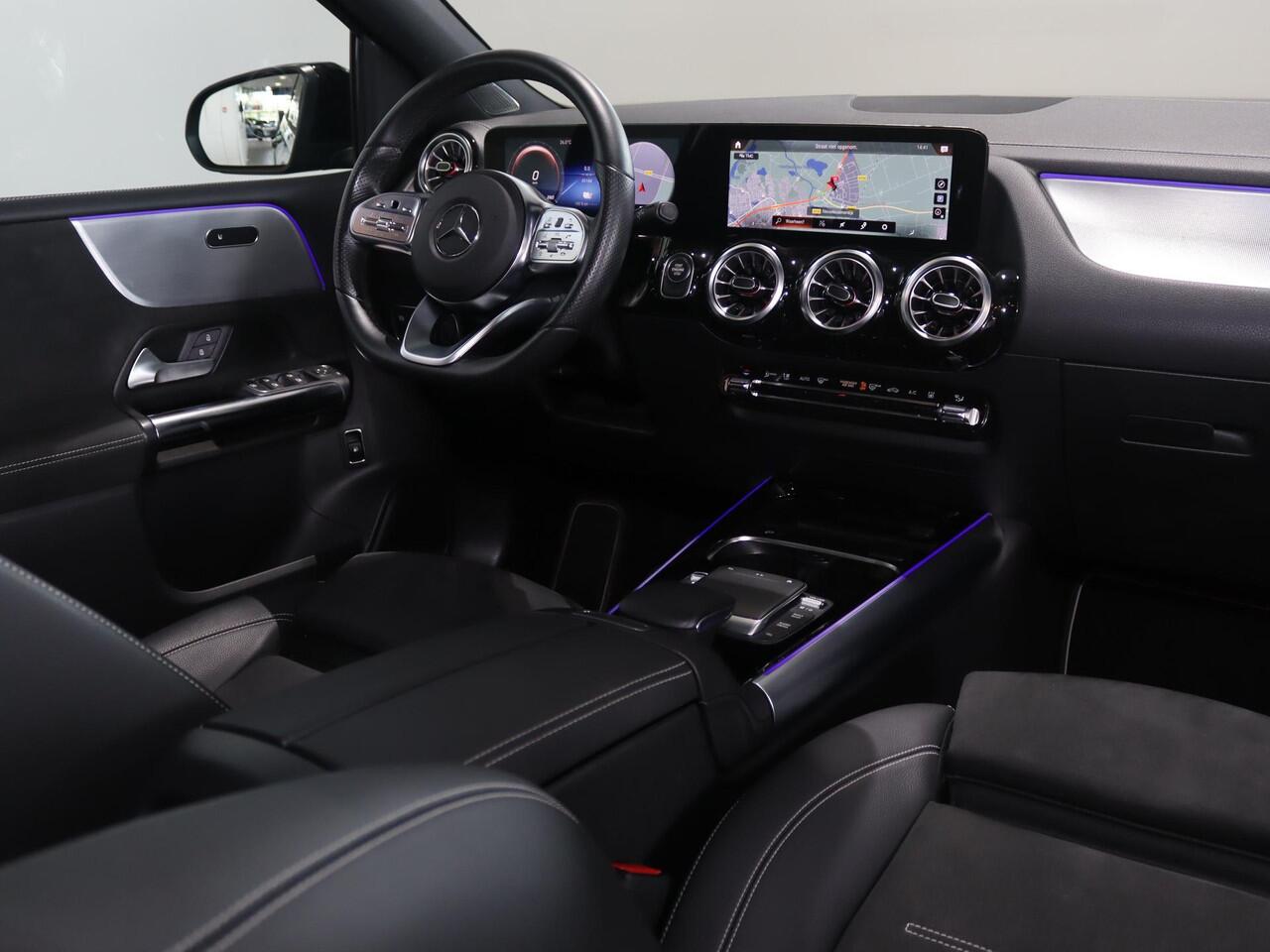 Mercedes-Benz B-KLASSE 250 e Premium AMG Night EDITION | Panoramadak | BTW auto | Sfeerverlichting | Augmented Reality | Apple-/Android Carplay | Stoelverwarming