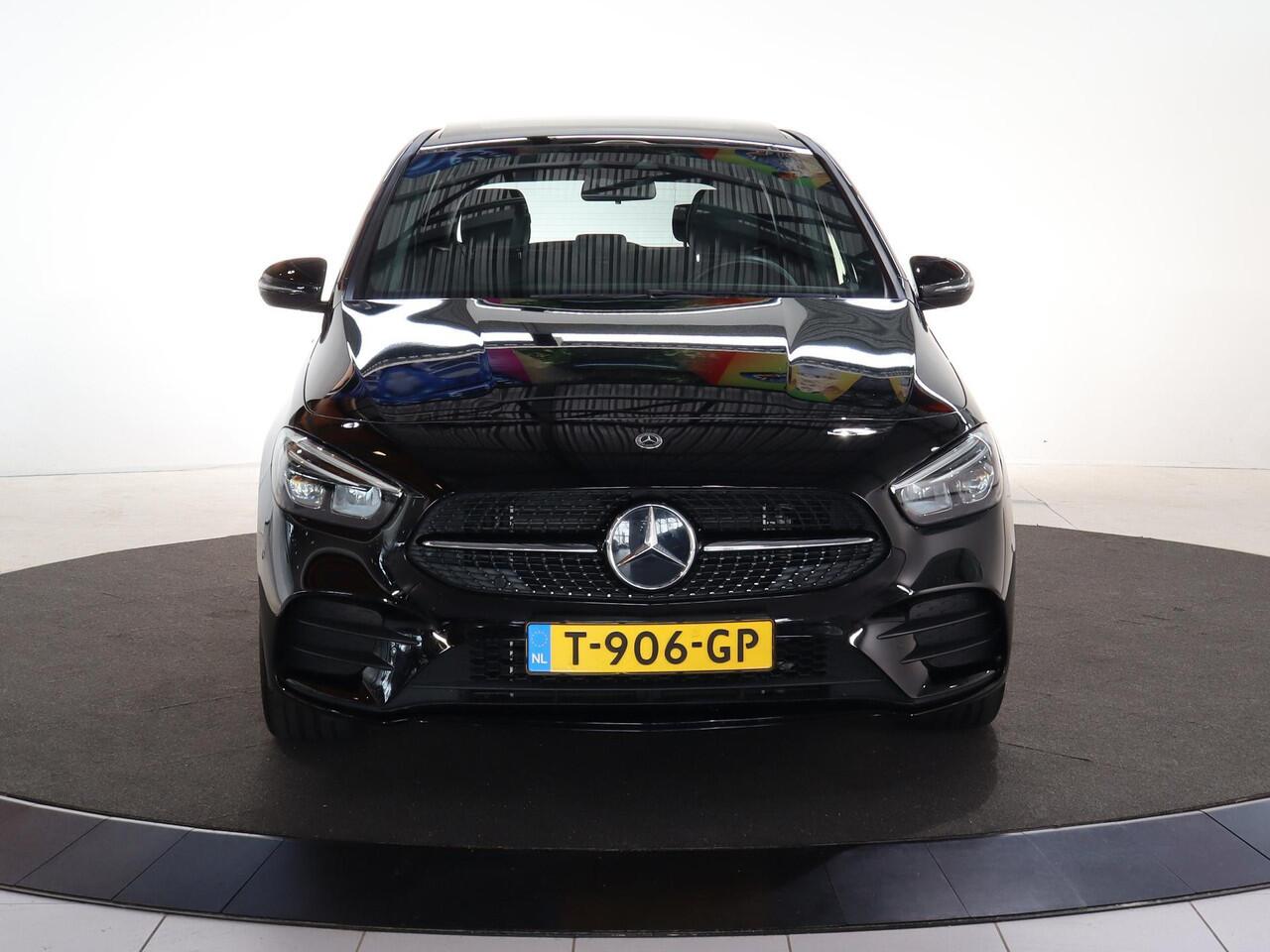 Mercedes-Benz B-KLASSE 250 e Premium AMG Night EDITION | Panoramadak | BTW auto | Sfeerverlichting | Augmented Reality | Apple-/Android Carplay | Stoelverwarming