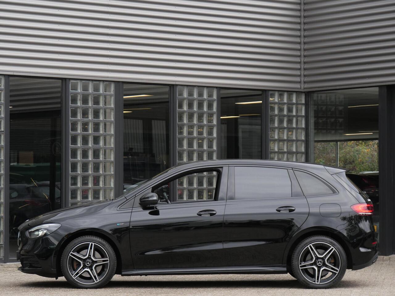 Mercedes-Benz B-KLASSE 250e EDITION/ AMG/ NIGHT PAKKET/ SFEERVERLICHTING
