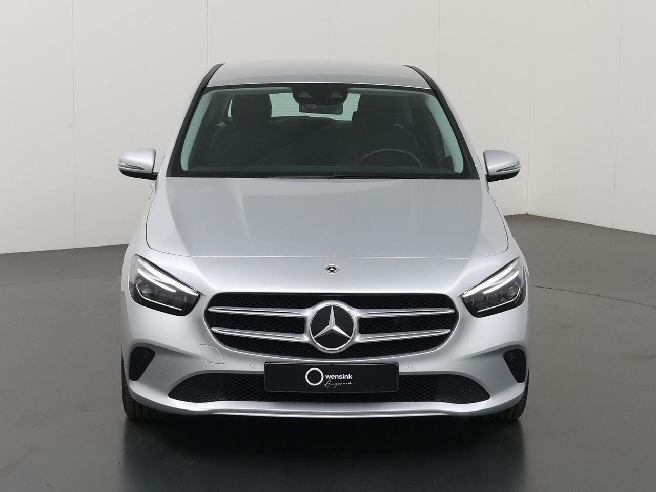 Mercedes-Benz B-KLASSE 250 e Luxury Line | Stoelverwarming | LED koplampen | Elektrische achterklep |