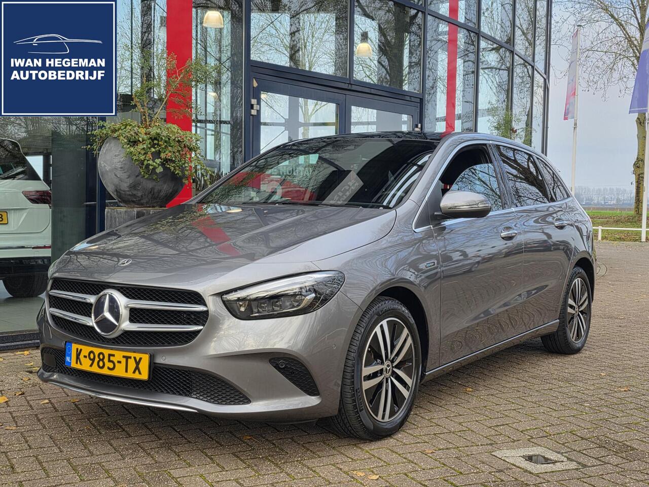 Mercedes-Benz B-KLASSE 250 e Business Solution Luxury Limited | Afn. Trekhaak | ECC | Panoramadak | PDC + Camera | Stoelverwarming | Leder|