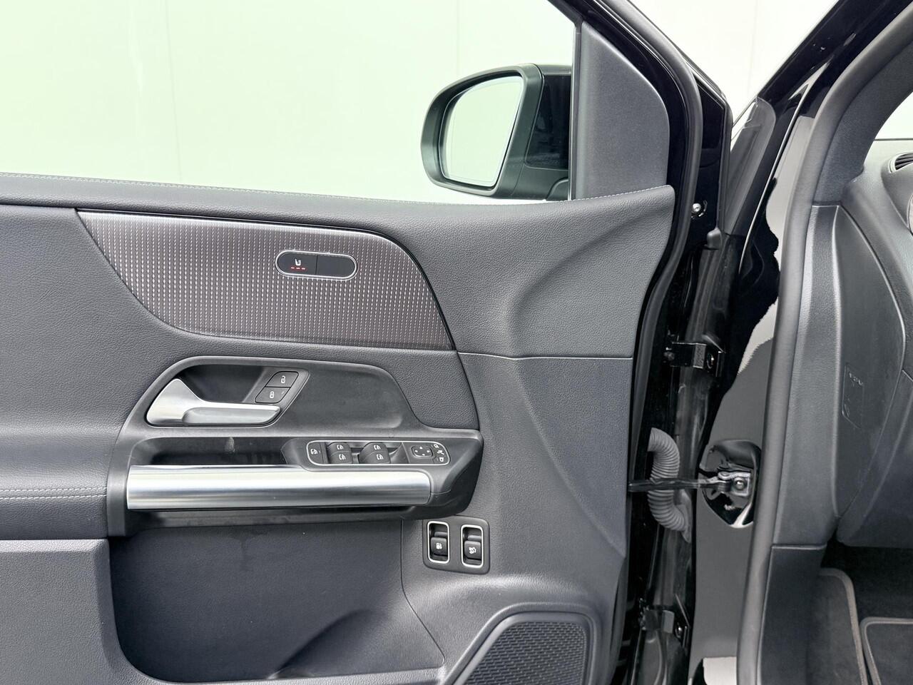 Mercedes-Benz B-KLASSE 250 e Luxury Line Camera | Navigatie | Stoelverwarming |