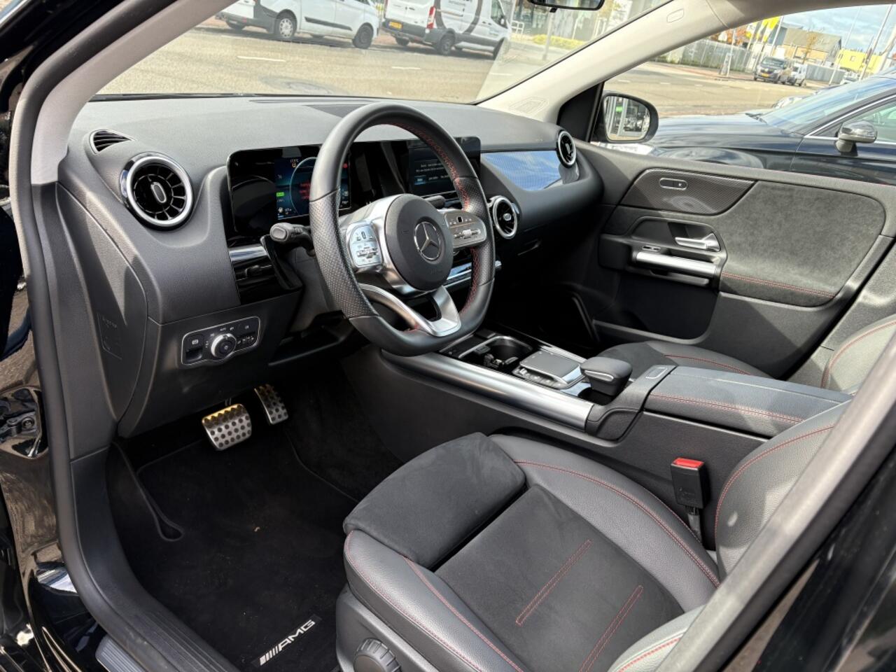 Mercedes-Benz B-KLASSE 250 e Business Solution AMG