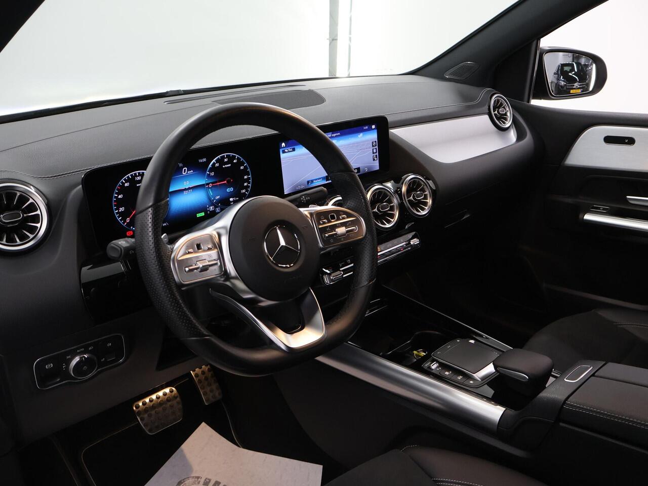 Mercedes-Benz B-KLASSE 250 e Premium | AMG | Night | Trekhaak | Sfeerverlichting | Multibeam |