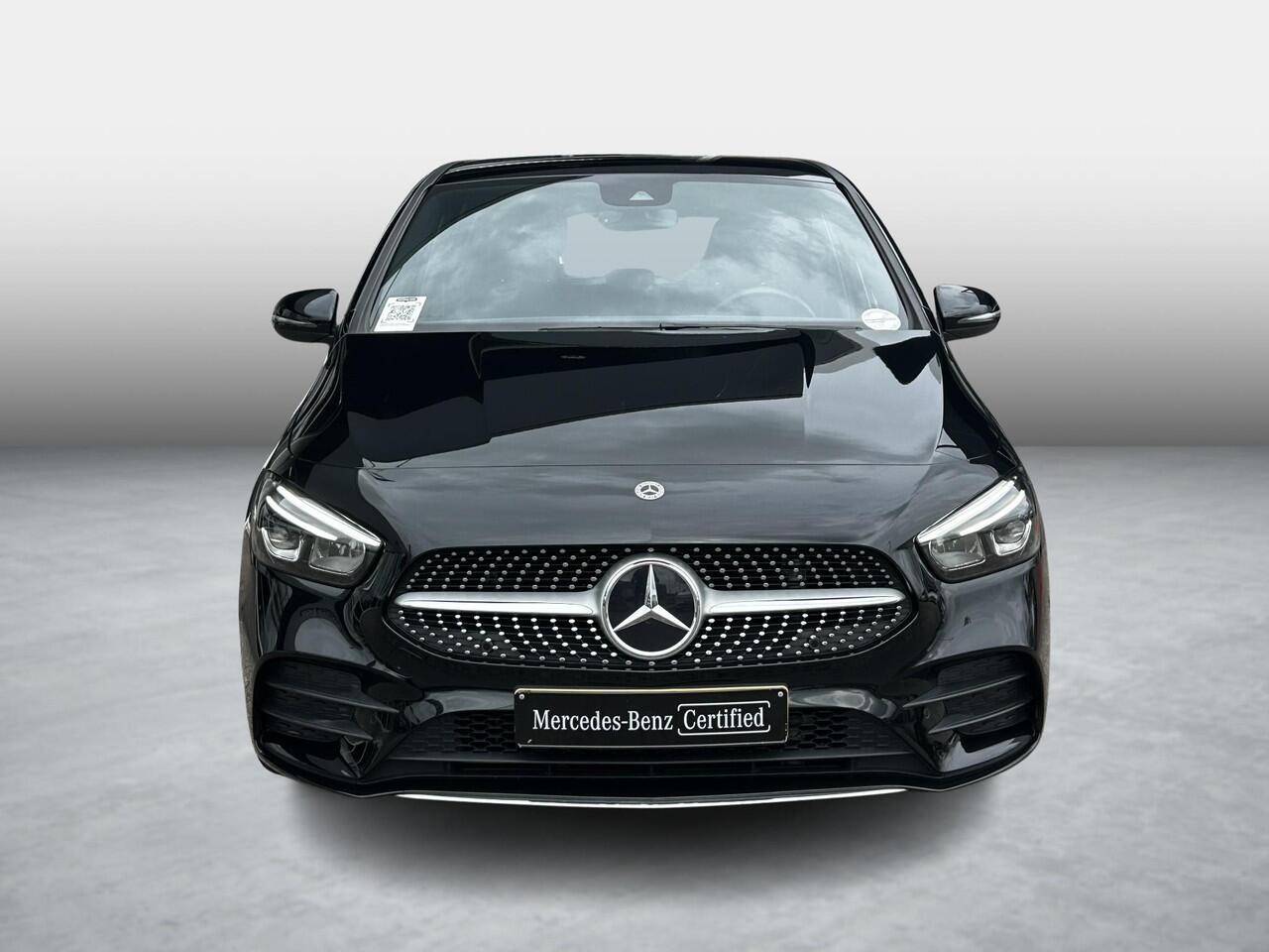 Mercedes-Benz B-KLASSE 180 AMG Line | Achteruitrijcamera | Widescreen | Stoelverwarming