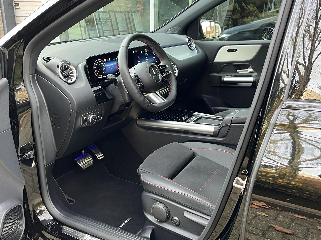 Mercedes-Benz B-KLASSE 180 AMG Line | Night Pakket | Panoramadak | Dodehoekassistent | Advanced Sound System | Augmented Reality voor Navigatie | Sfeerverlichting | Stoelverwarming | Apple CarPlay | Android Auto | Sierdelen Aluminium | Elektrische Achterklep | Achteruitrijcame