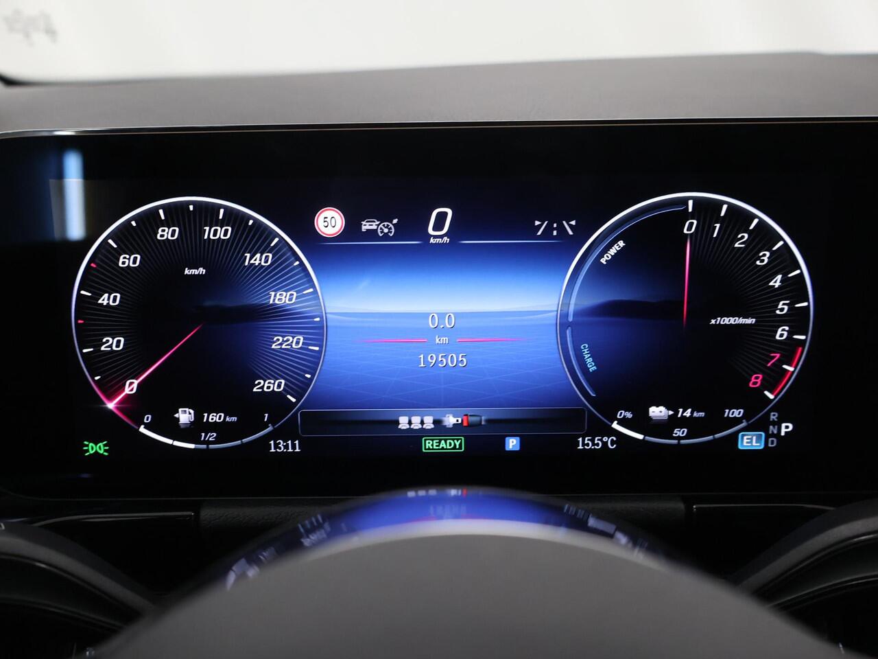 Mercedes-Benz B-KLASSE 250 e Business Solution | Trekhaak | Distronic | Elektrische achterklep | Multibeam |