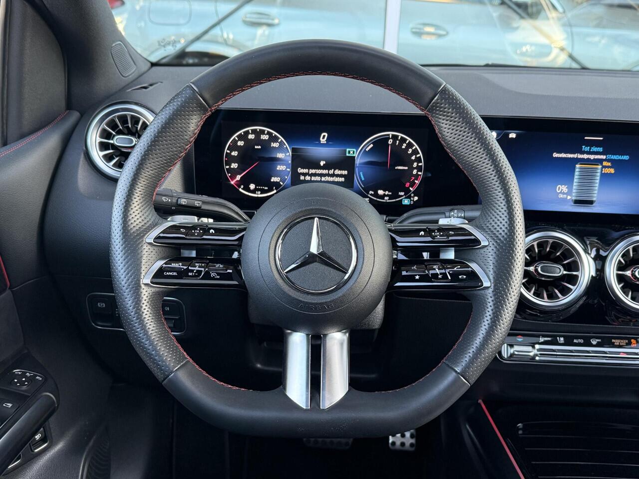 Mercedes-Benz B-KLASSE 250 e Business Solution AMG Panorama dak