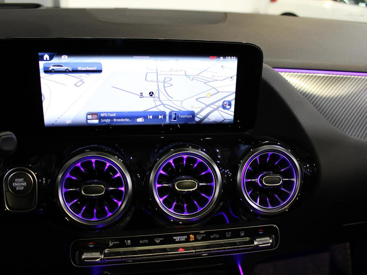 Mercedes-Benz B-KLASSE 250 e Business Solution AMG Premium PLUS | Panorama dak