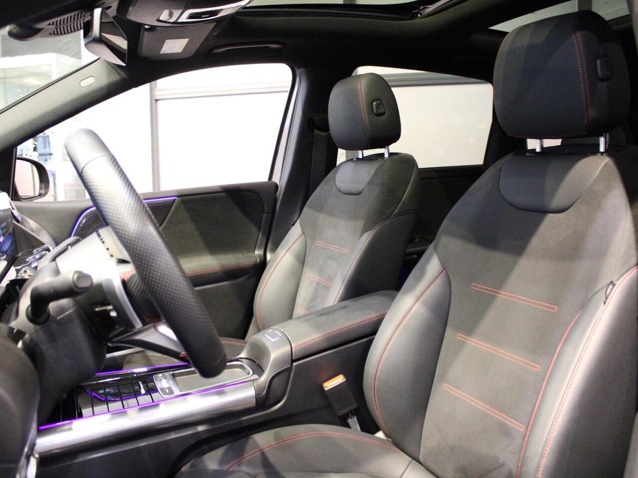 Mercedes-Benz B-KLASSE 250 e Business Solution AMG Premium PLUS | Panorama dak
