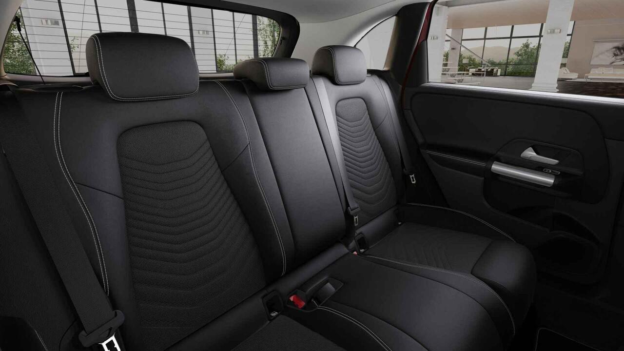 Mercedes-Benz B-KLASSE 250 e Business Solution Luxury Line | Panoramadak | Trekhaak | Night pakket | Stuurwielverwarming |