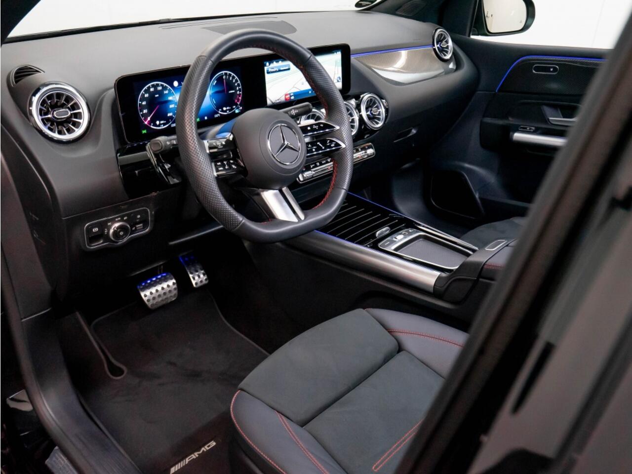 Mercedes-Benz B-KLASSE B 250e AMG Line | Trekhaak | Winterpakket | Keyless | Multibeam