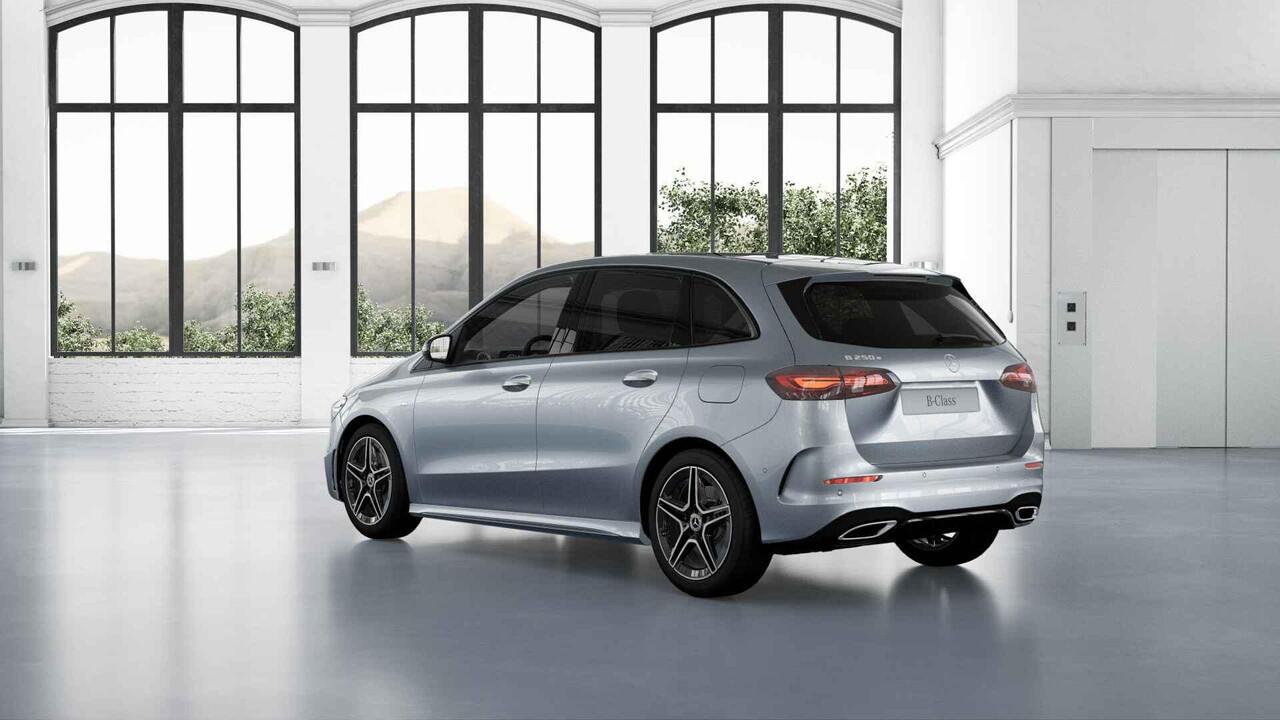 Mercedes-Benz B-KLASSE 250 e Business Solution AMG | Night pakket | Distronic | Panoramadak | Elektrische achterklep |