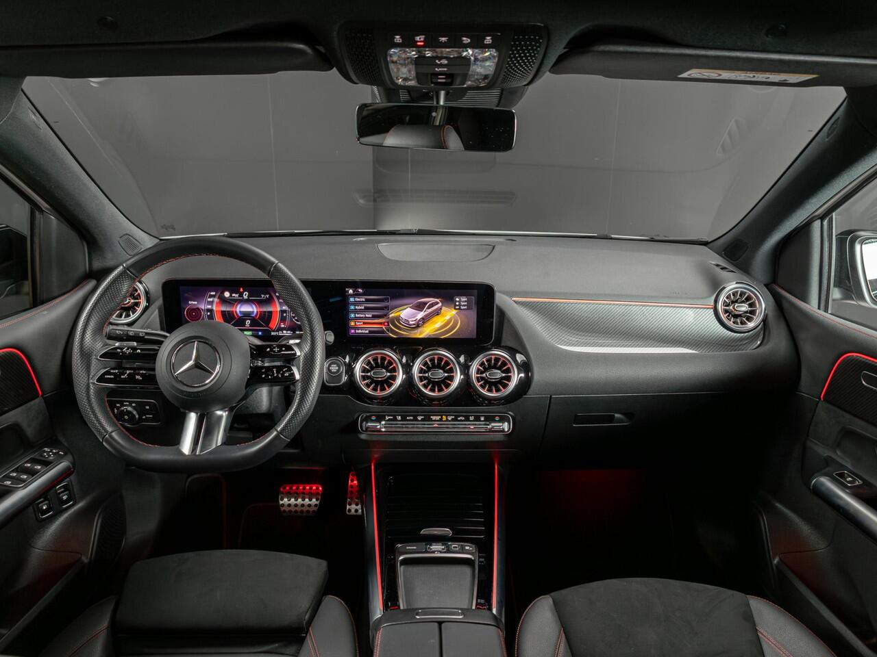 Mercedes-Benz B-KLASSE 250 e Business Solution AMG Panorama dak