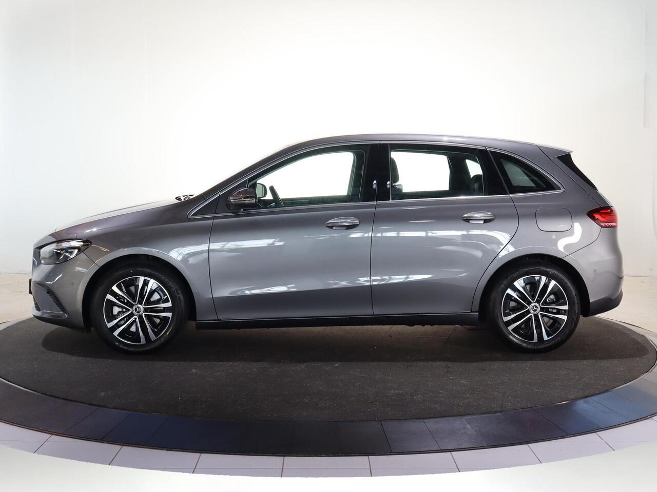 Mercedes-Benz B-KLASSE 250 e Luxury Line | Winter pakket | Achteruitrijcamera | Stoelverwarming | Verwarmd stuur |