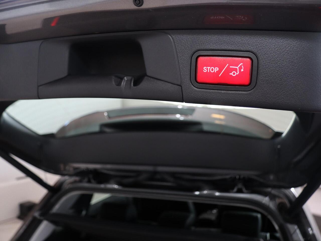Mercedes-Benz B-KLASSE 250 e Luxury Line | Winter pakket | LED koplampen | Achteruitrijcamera |