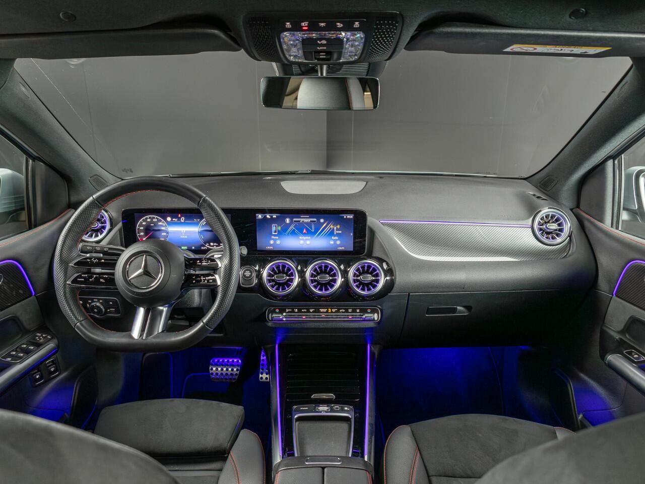 Mercedes-Benz B-KLASSE 250 e Business Solution AMG Panorama dak