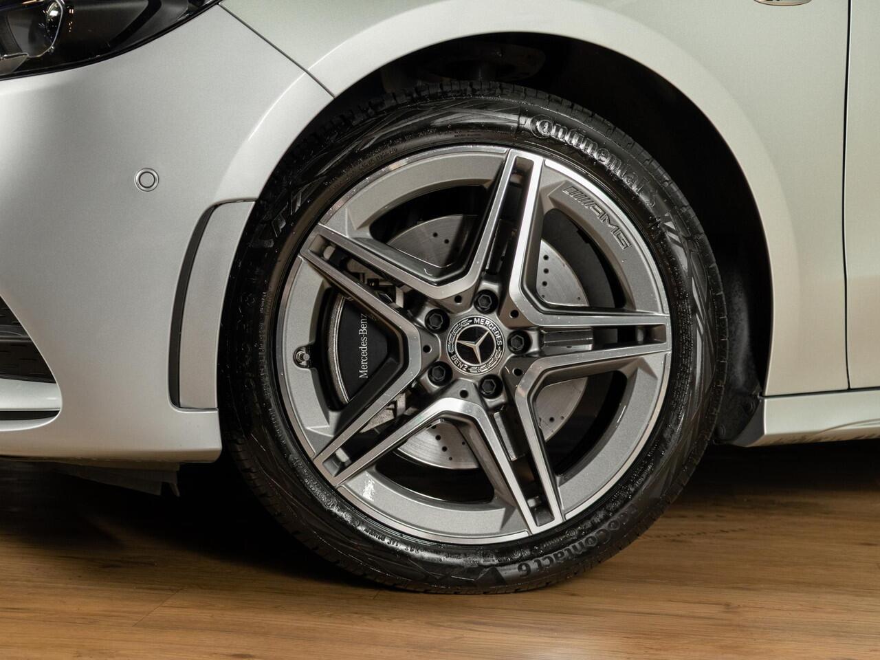 Mercedes-Benz B-KLASSE 250 e Business Solution AMG Panorama dak