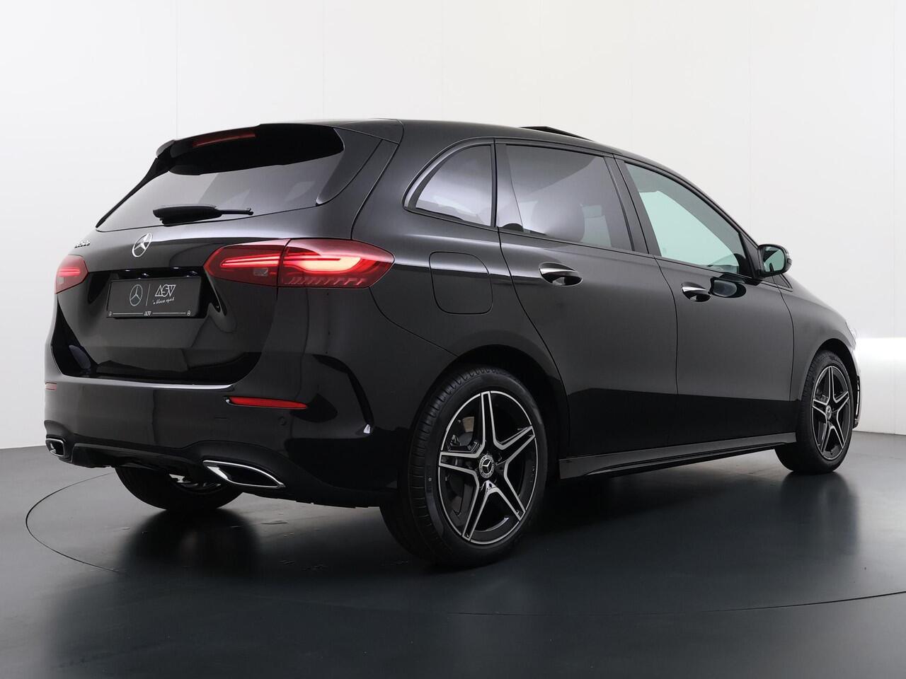 Mercedes-Benz B-KLASSE 250 e Business Solution AMG