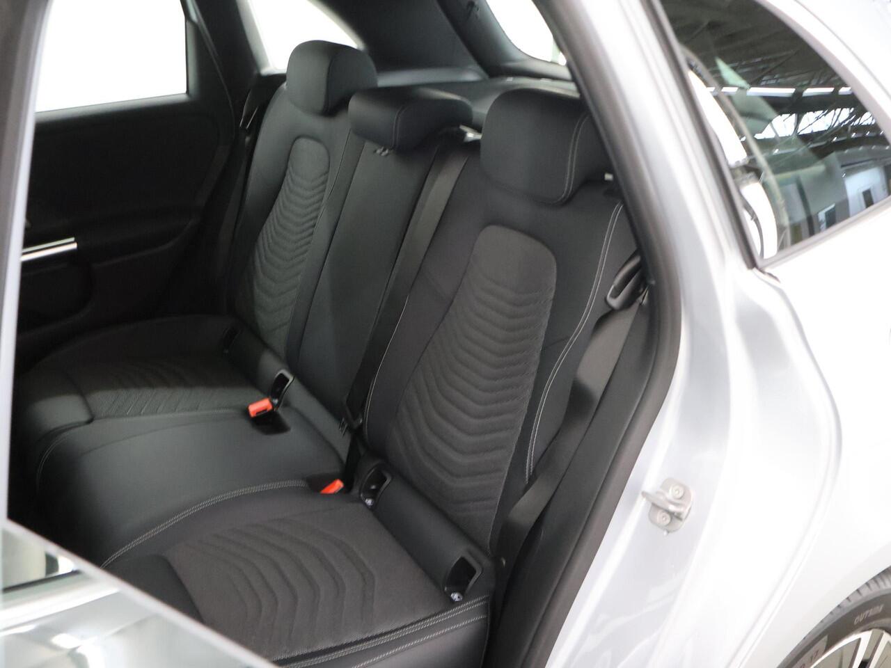 Mercedes-Benz B-KLASSE 250 e Business Solution Luxury Line | Apple CarPlay | Achteruitrijcamera | Trekhaak | MULTIBEAM LED | Stoelverwarming |