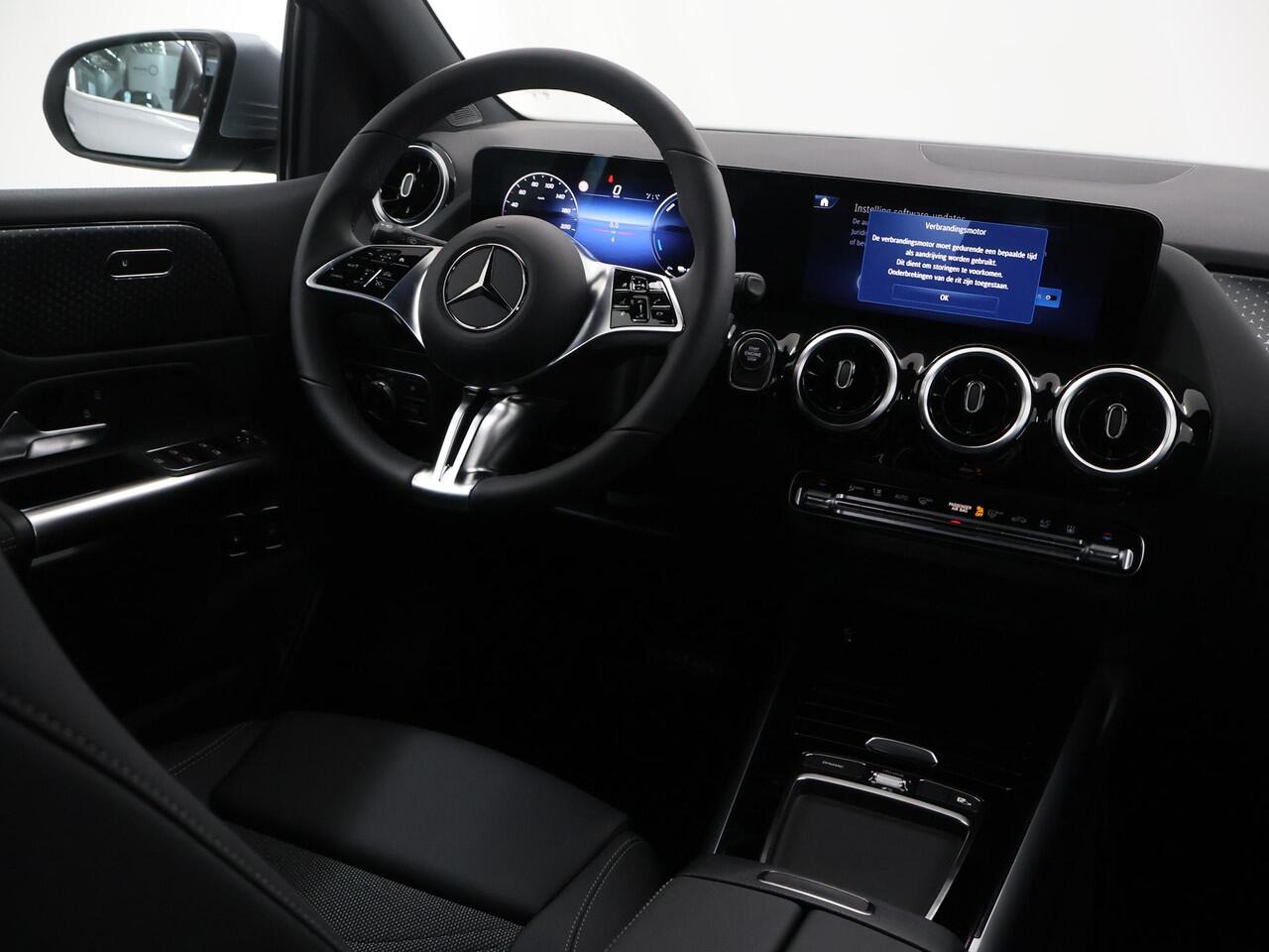 Mercedes-Benz B-KLASSE 250 e Business Solution Luxury Line | Apple CarPlay | Achteruitrijcamera | Trekhaak | MULTIBEAM LED | Stoelverwarming |