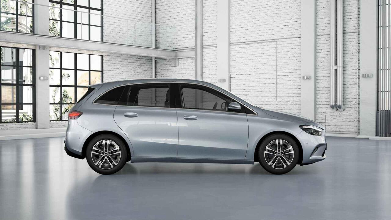 Mercedes-Benz B-KLASSE 180 Business Solution Luxury Line | Achteruitrijcamera | Panoramaschuifdak | Trekhaak | MULTIBEAM LED |