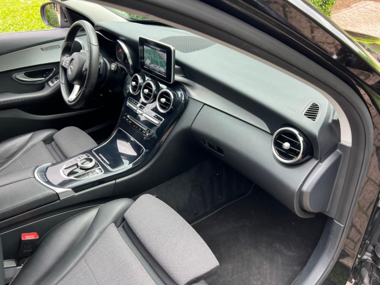 Mercedes-Benz C-KLASSE C 180 Avantgarde Led, camera, dodehoek