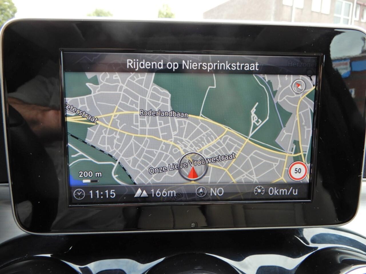 Mercedes-Benz C-KLASSE 180 Prestige automaat leer schuifdak