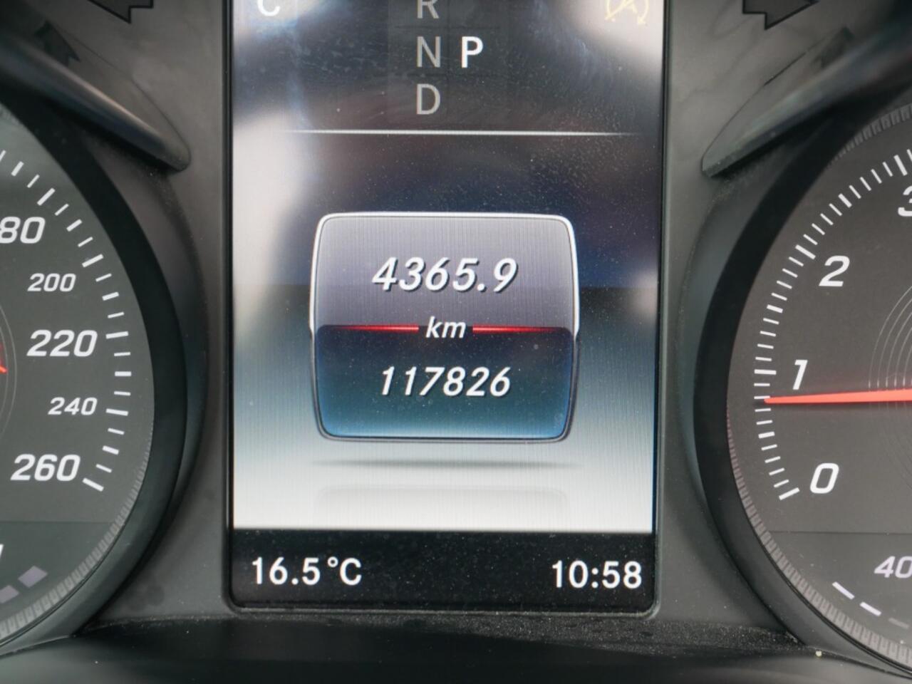 Mercedes-Benz C-KLASSE 180 AMG **Clima//Navi//Lm **