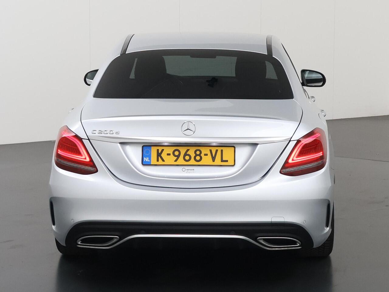 Mercedes-Benz C-KLASSE 200 d Premium Plus Pack | AMG | Stoelverwarming | Standkachel | Widescreen |