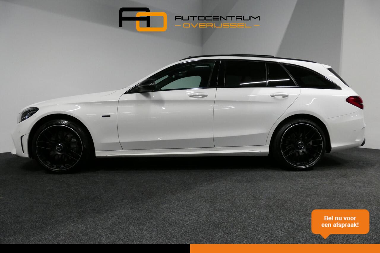 Mercedes-Benz C-KLASSE Estate 300 e AMG Line / C63S AMG Diffuser / Panamericana Grill / Panoramadak / Elektr. verstelbare voorstoelen / Sfeerverlichting / Stoelverwarming / 19'' LMV / Apple Carplay - Andriod Auto / Elektr. achterklep / Lederen bekleding / Achteruitrijcamera / A