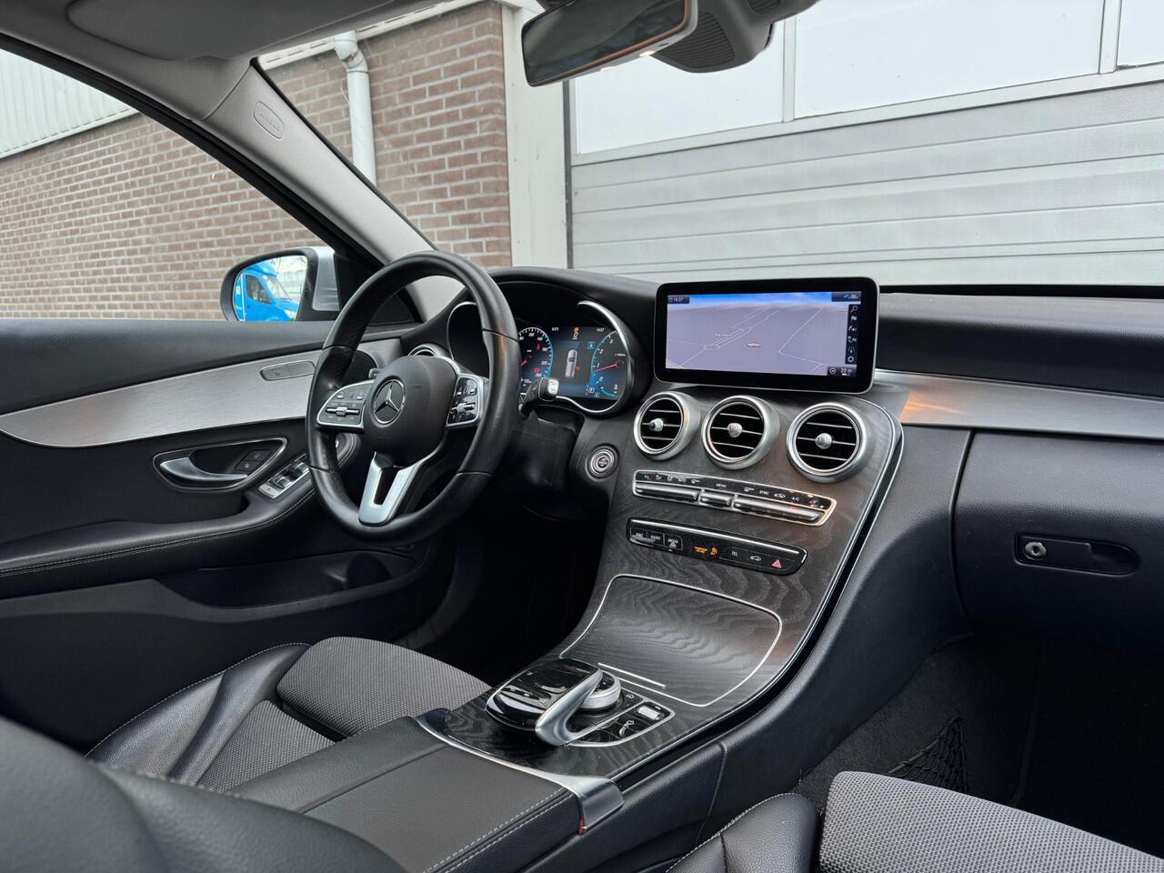 Mercedes-Benz C-KLASSE Estate 180 | Panoramadak | Apple Carplay | DAB Radio